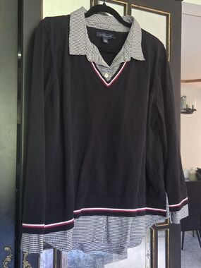 Tommy Hilfiger Black V-Neck Pullover with Houndstooth Shirt Detail